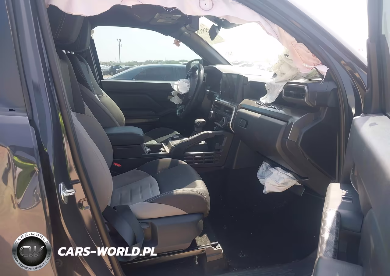 2025 Toyota Tacoma Trd Sport VIN:3TMKB5FN4SM024711 - 5