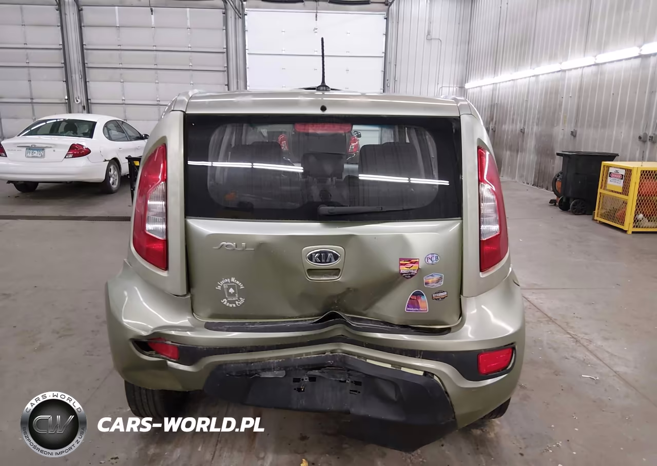 2012 Kia Soul VIN:KNDJT2A50C7412660 - 17