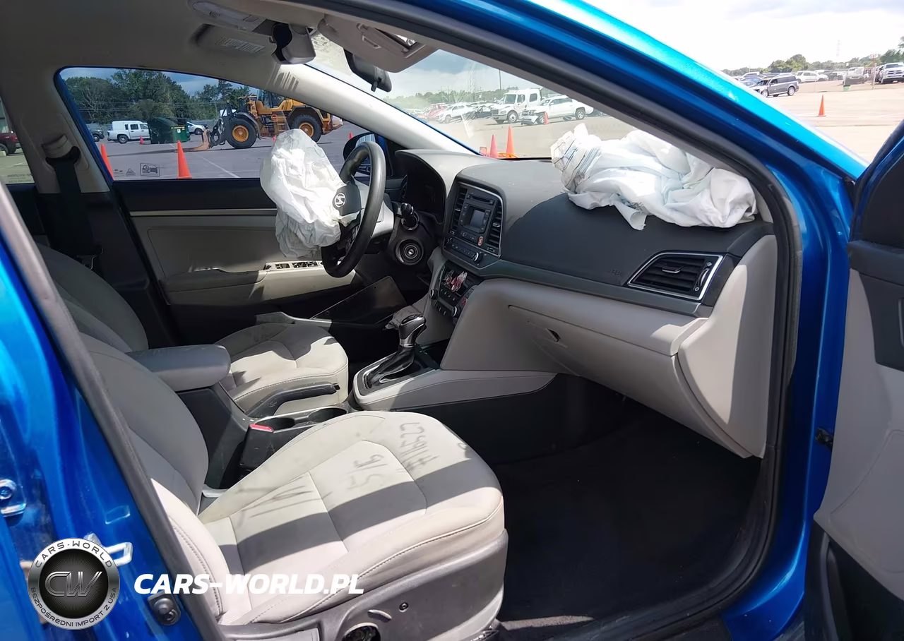 2018 Hyundai Elantra Se VIN:5NPD74LF0JH323084 - 5