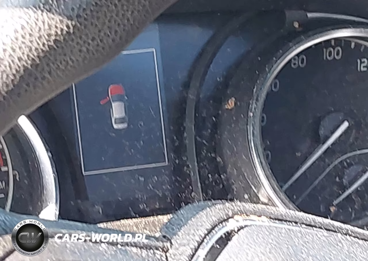 2018 Toyota Camry Le VIN:4T1B11HK3JU504646 - 14