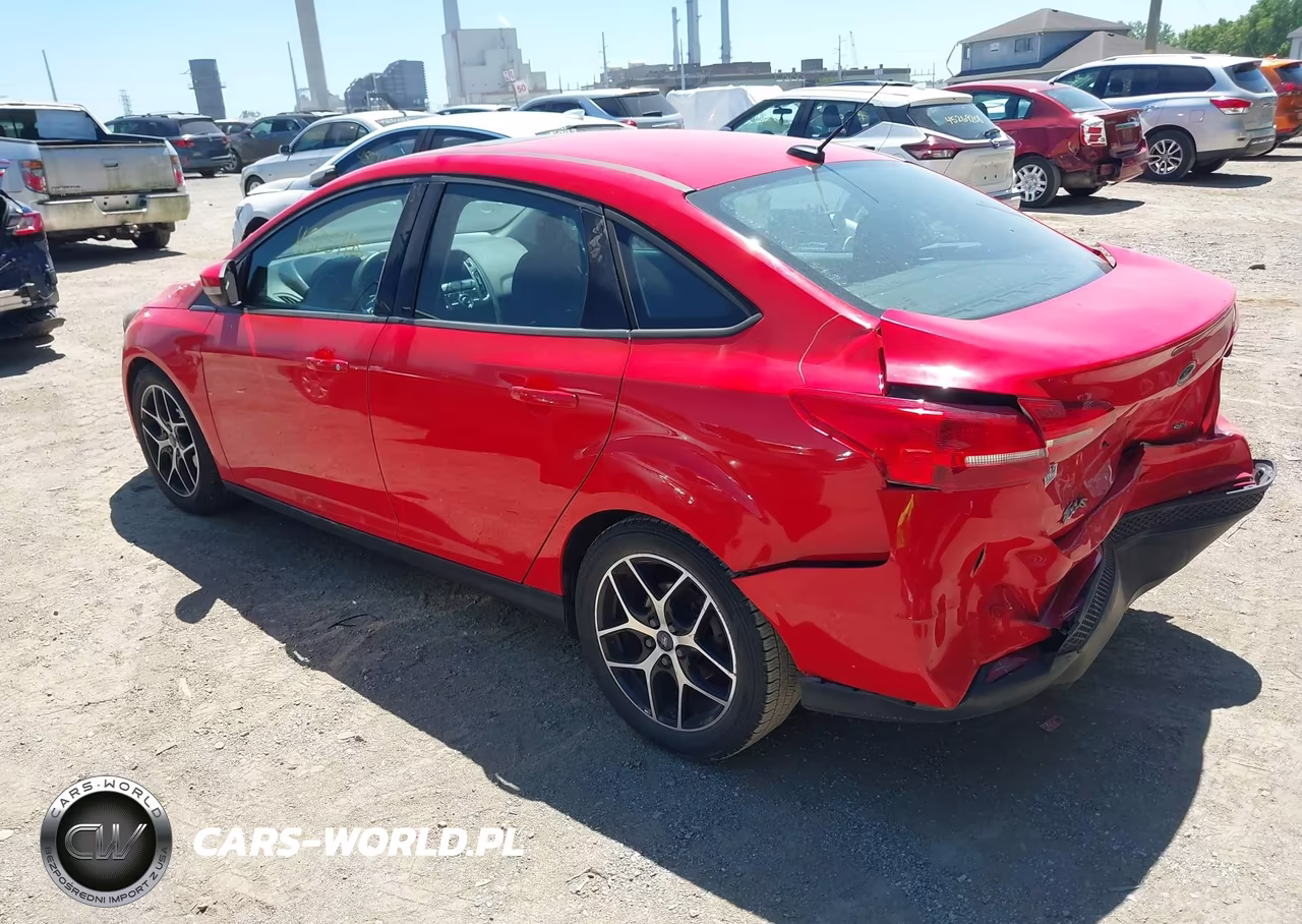 2017 Ford Focus Sel VIN:1FADP3H29HL279971 - 3