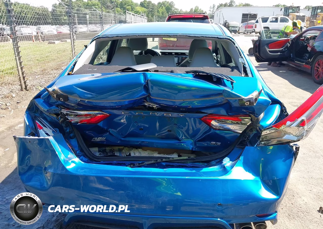 2018 Toyota Camry Se VIN:4T1B11HK0JU086935 - 16