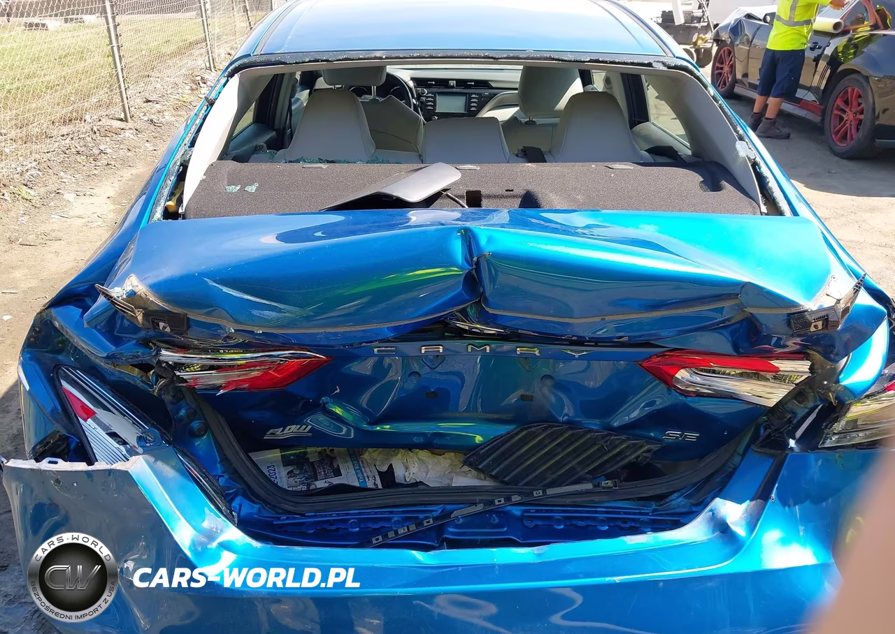 2018 Toyota Camry Se VIN:4T1B11HK0JU086935 - 6