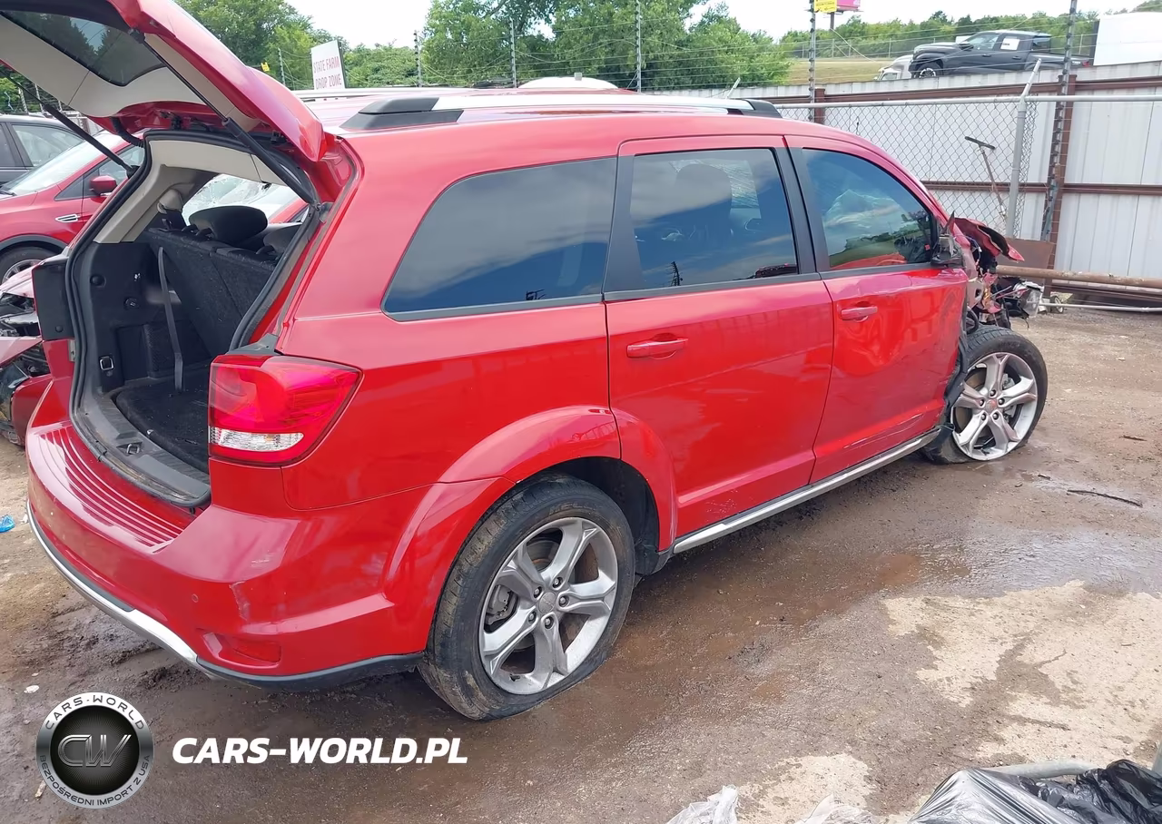 2017 Dodge Journey Crossroad VIN:3C4PDCGG9HT662357 - 4