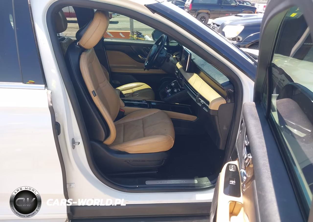 2020 Lincoln Corsair Reserve VIN:5LMCJ2C92LUL10205 - 5