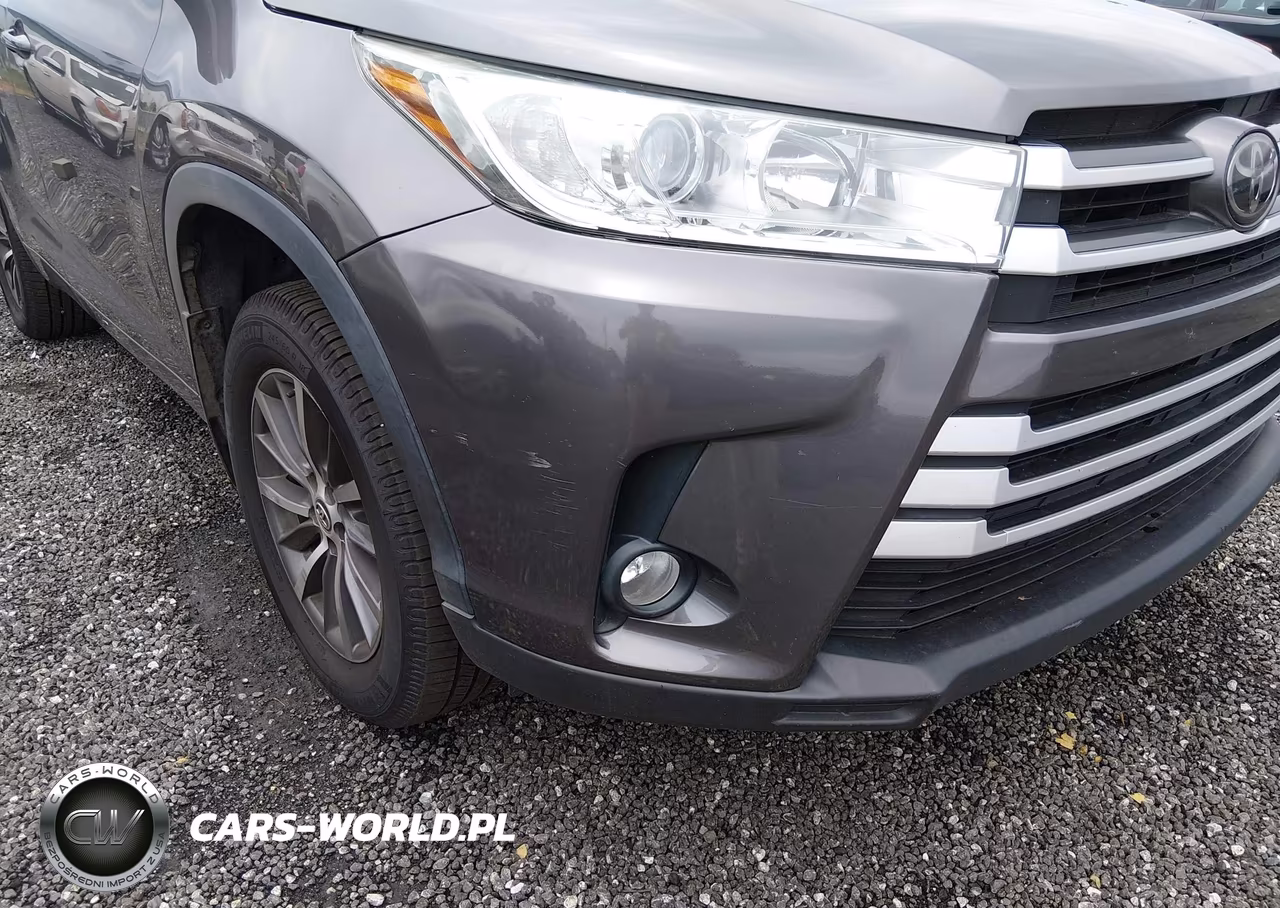 2018 Toyota Highlander Xle VIN:5TDJZRFHXJS561932 - 20
