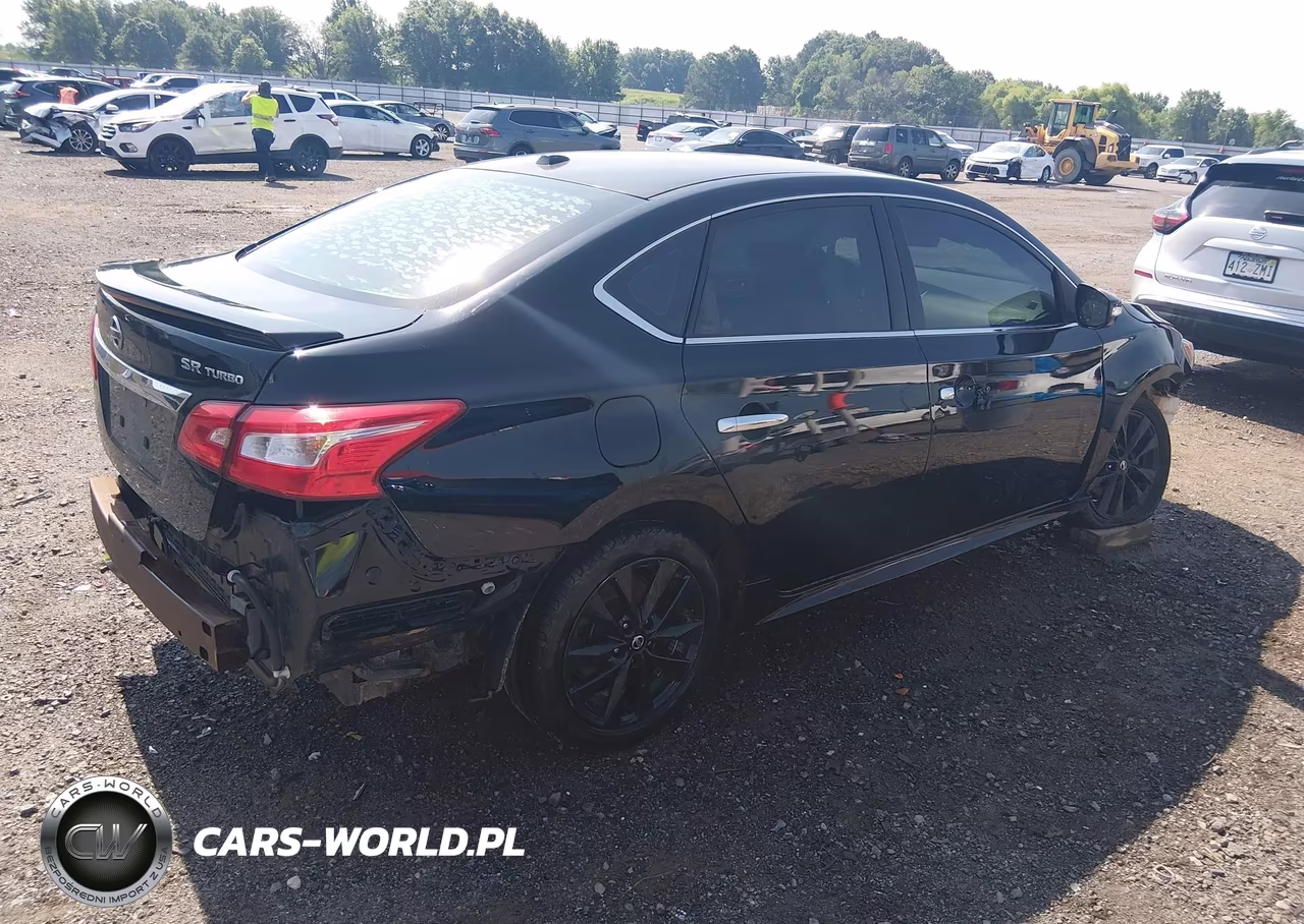 2017 Nissan Sentra Sr Turbo VIN:3N1CB7AP9HY299231 - 4