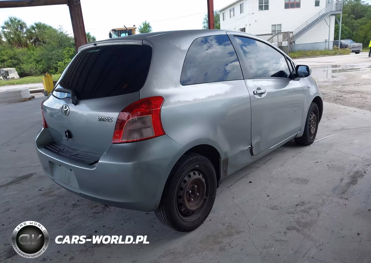 2008 Toyota Yaris VIN:JTDJT923X85178021 - 4