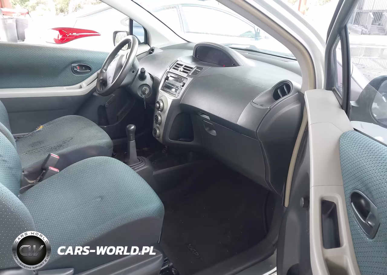 2008 Toyota Yaris VIN:JTDJT923X85178021 - 5