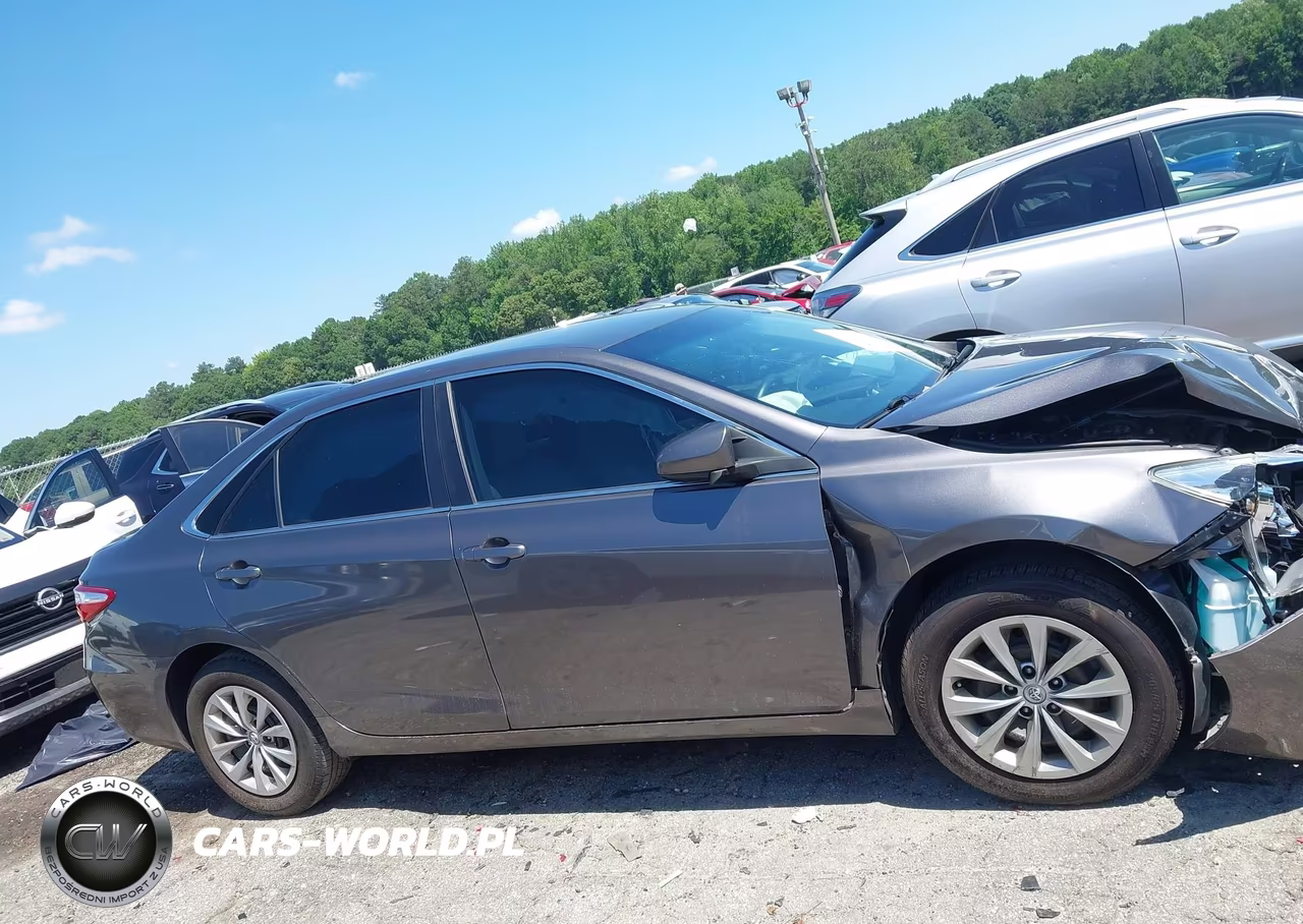 2017 Toyota Camry Le VIN:4T1BF1FK4HU448375 - 13