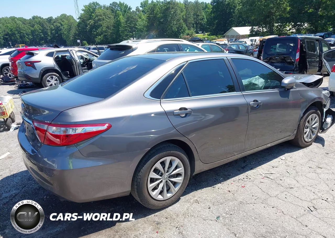 2017 Toyota Camry Le VIN:4T1BF1FK4HU448375 - 4