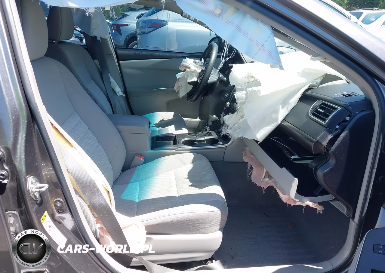 2017 Toyota Camry Le VIN:4T1BF1FK4HU448375 - 5