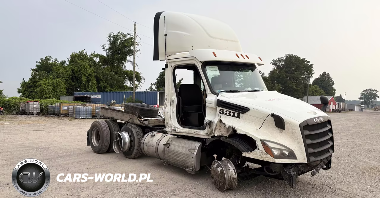 2020 Freightliner New Cascadia 126 – zdjęcie 1 z 10