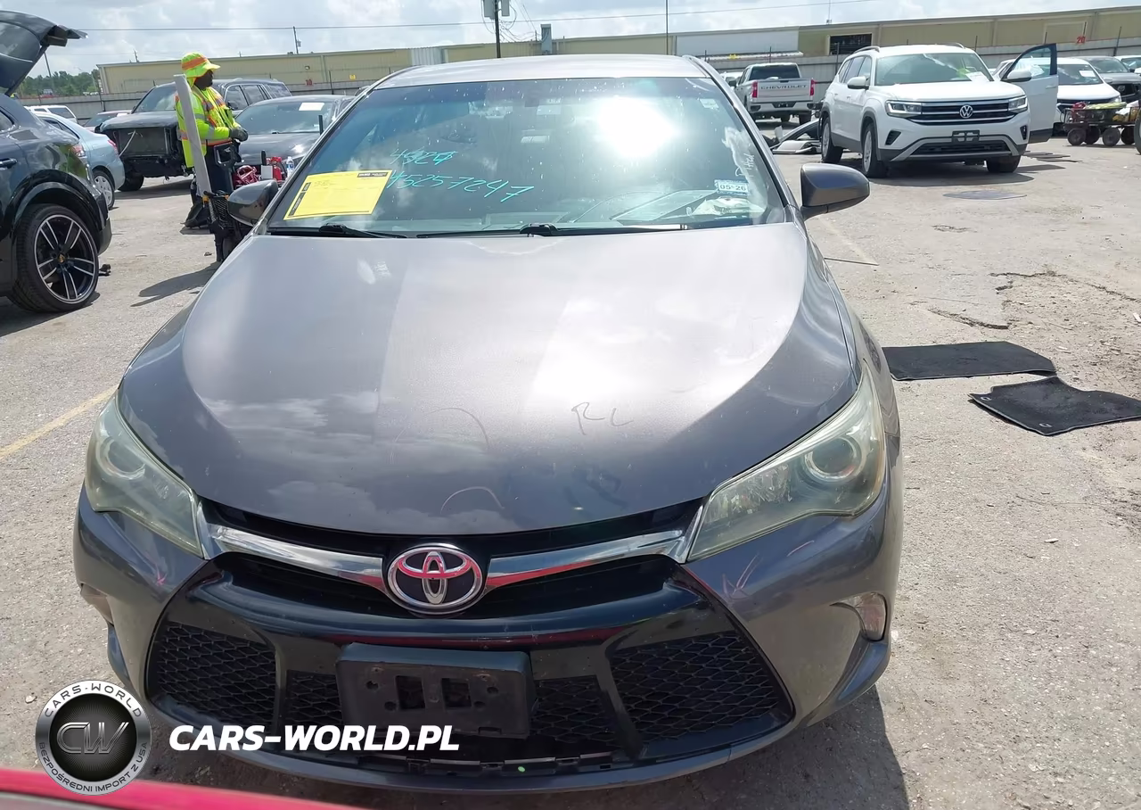 2015 Toyota Camry Se VIN:4T1BF1FK3FU014672 - 12
