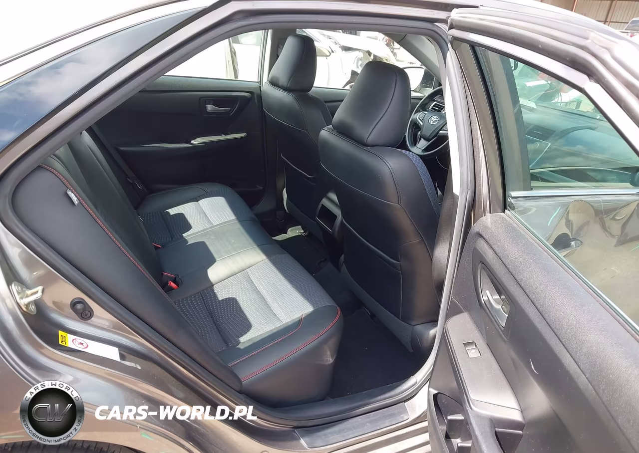 2015 Toyota Camry Se VIN:4T1BF1FK3FU014672 - 8