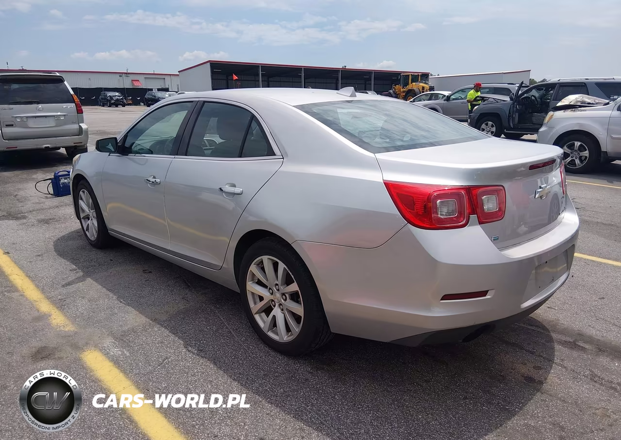 2014 Chevrolet Malibu 1Lz VIN:1G11H5SL2EF299991 - 3