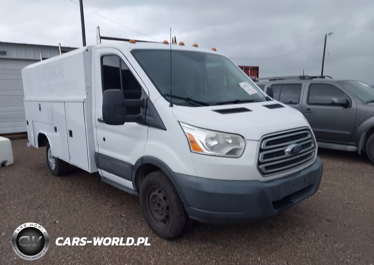 2018 Ford Transit-250 Cutaway – zdjęcie 1 z 15
