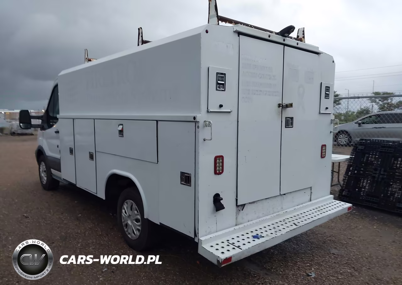 2018 Ford Transit-250 Cutaway VIN:1FDYR5PM4JKA11888 - 3