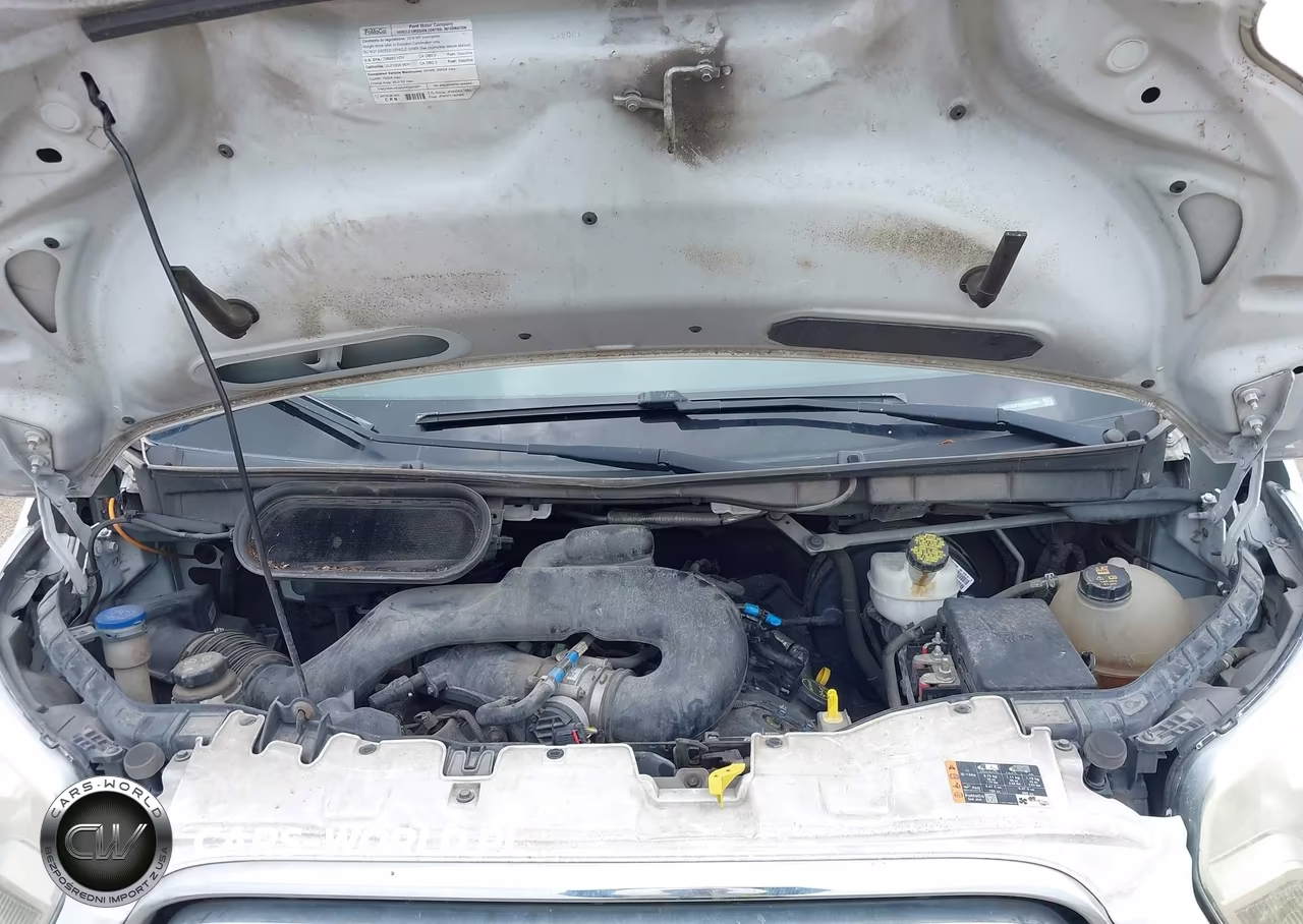 2018 Ford Transit-250 Cutaway VIN:1FDYR5PM4JKA11888 - 9