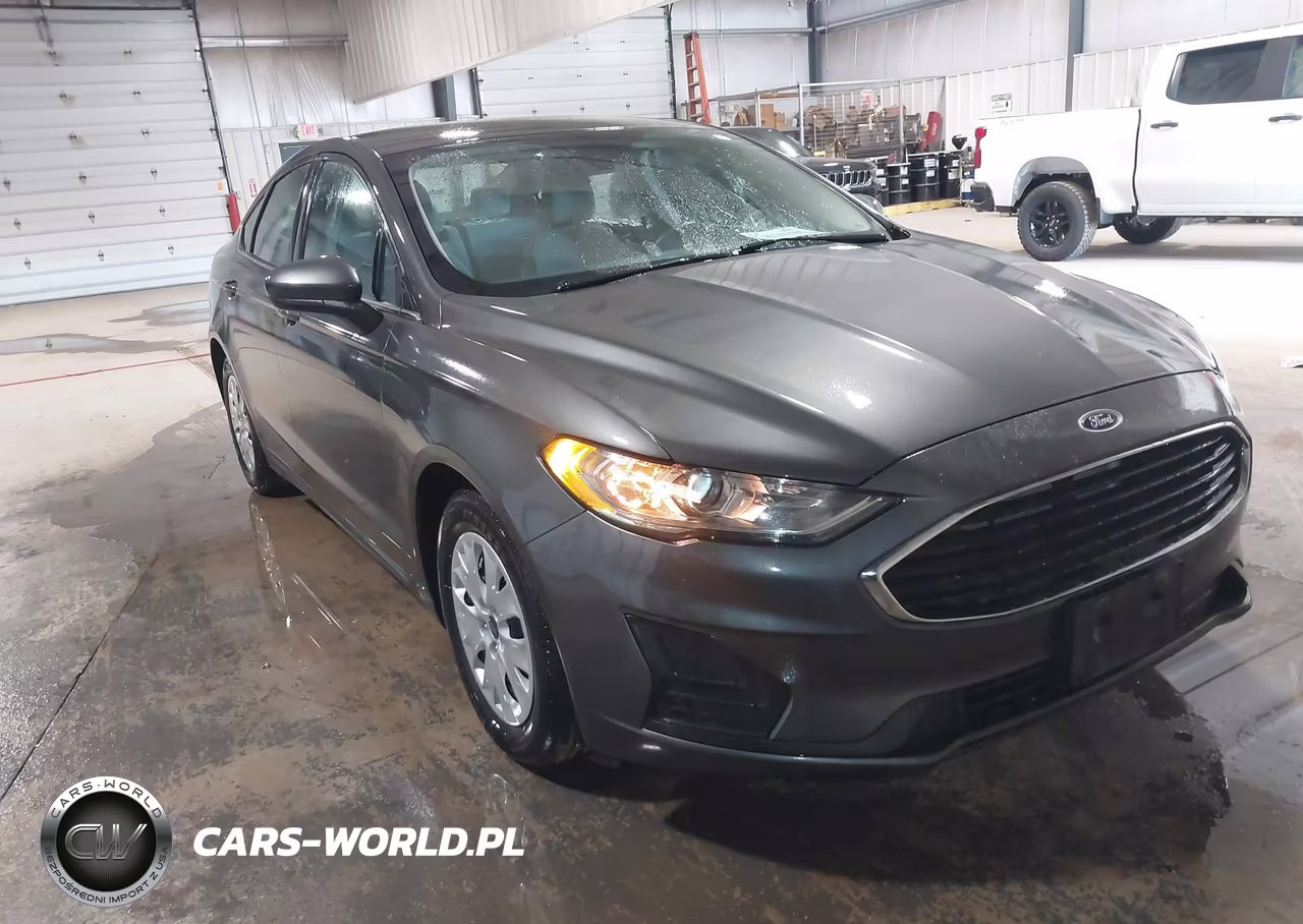2020 Ford Fusion S – zdjęcie 1 z 16