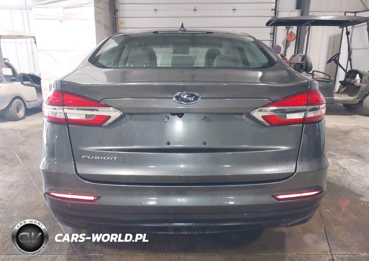 2020 Ford Fusion S VIN:3FA6P0G75LR263362 - 16