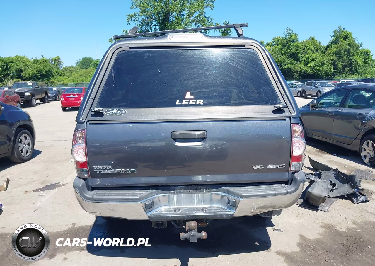 2014 Toyota Tacoma Base V6 VIN:3TMMU4FN5EM064104 - 16