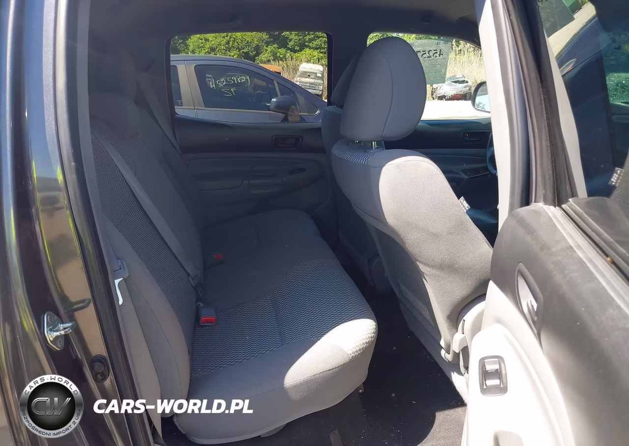 2014 Toyota Tacoma Base V6 VIN:3TMMU4FN5EM064104 - 8