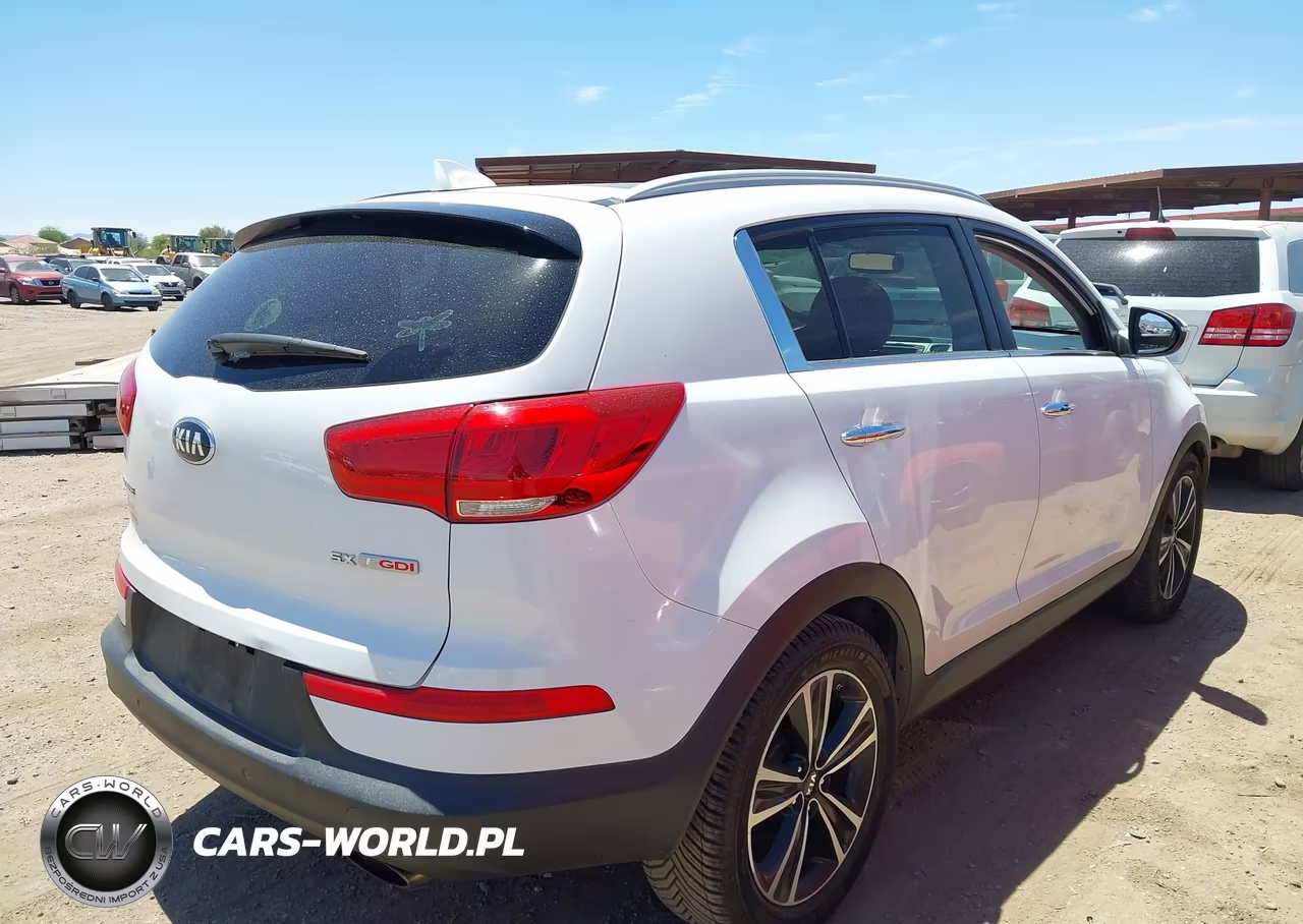 2016 Kia Sportage Sx VIN:KNDPC3A66G7816724 - 4