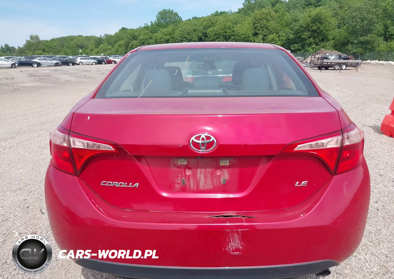 2019 Toyota Corolla Le VIN:2T1BURHE6KC143352 - 17