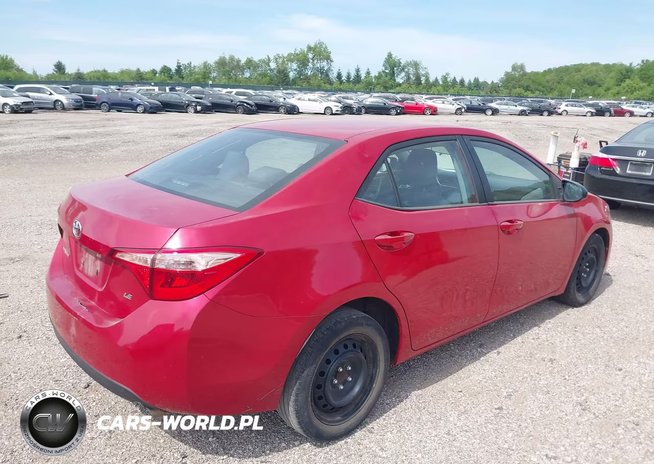 2019 Toyota Corolla Le VIN:2T1BURHE6KC143352 - 4