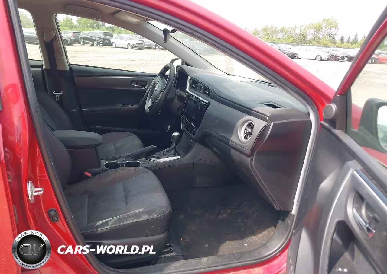 2019 Toyota Corolla Le VIN:2T1BURHE6KC143352 - 5