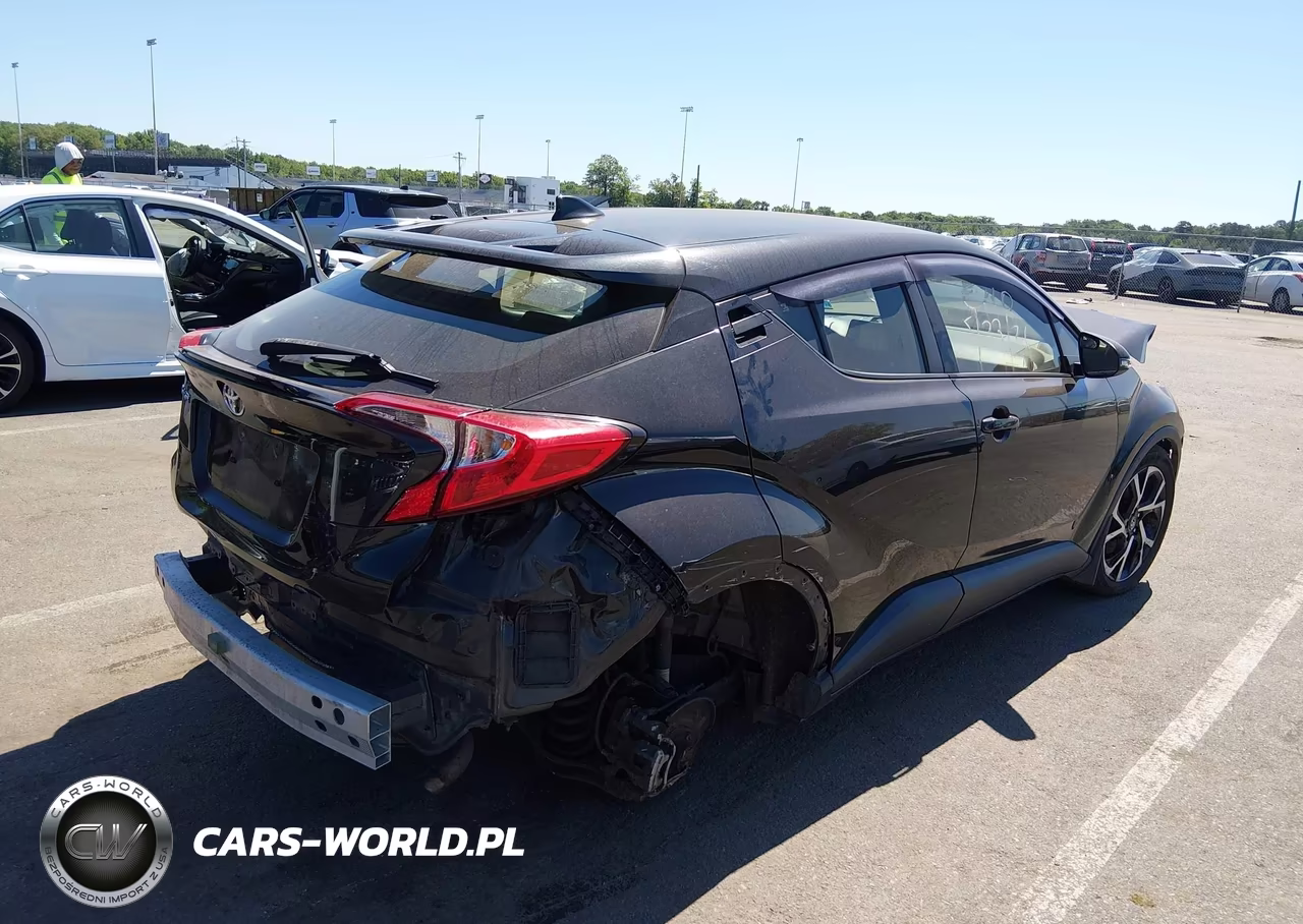 2018 Toyota C-Hr Xle VIN:JTNKHMBX2J1005307 - 4