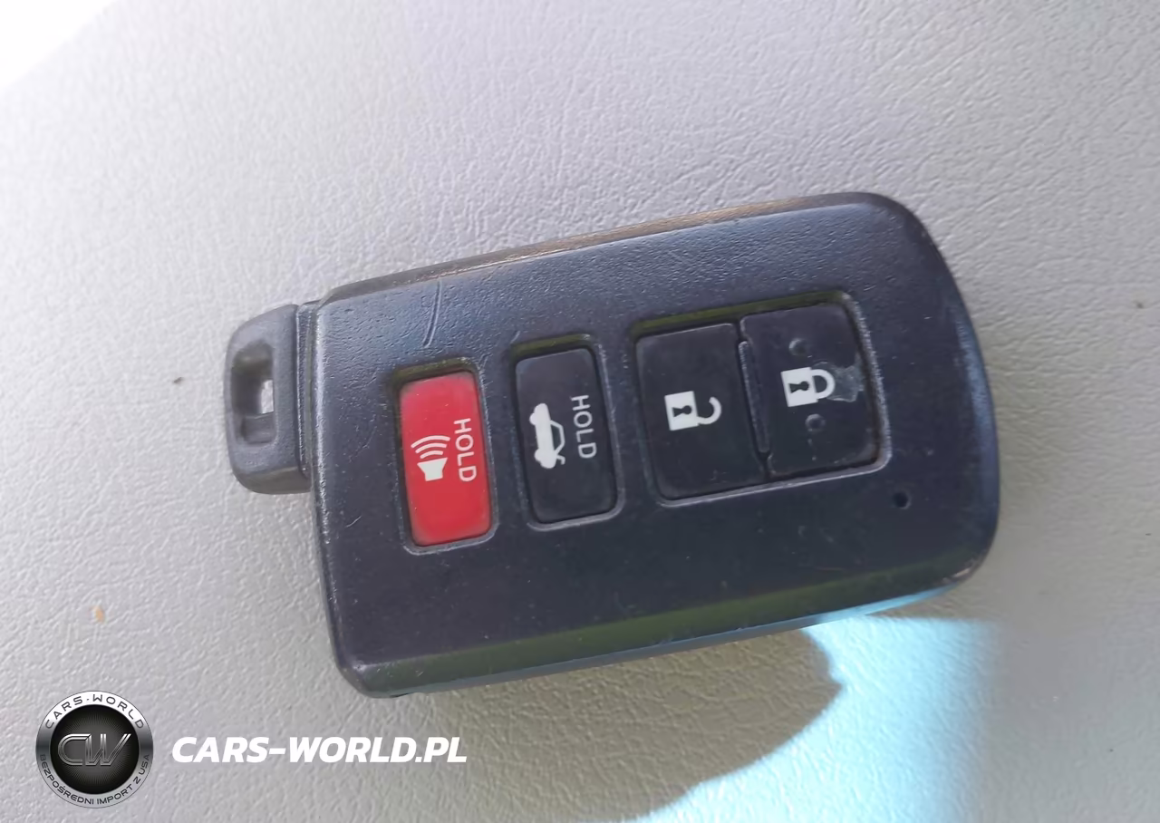 2012 Toyota Camry Hybrid Le VIN:4T1BD1FK8CU001143 - 11