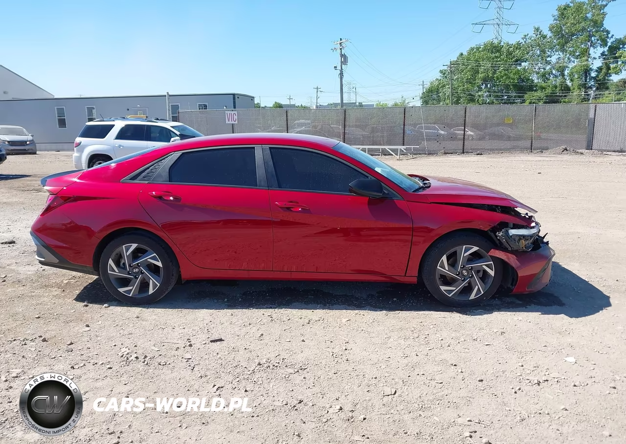 2025 Hyundai Elantra Sel Sport VIN:KMHLM4DG8SU923866 - 14