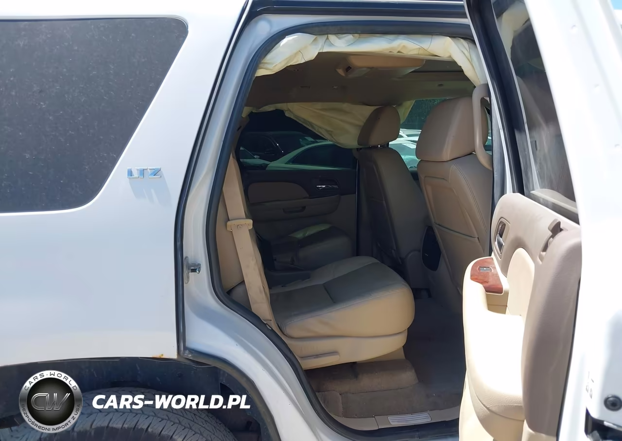 2009 Chevrolet Tahoe Ltz VIN:1GNFK33039J118625 - 8