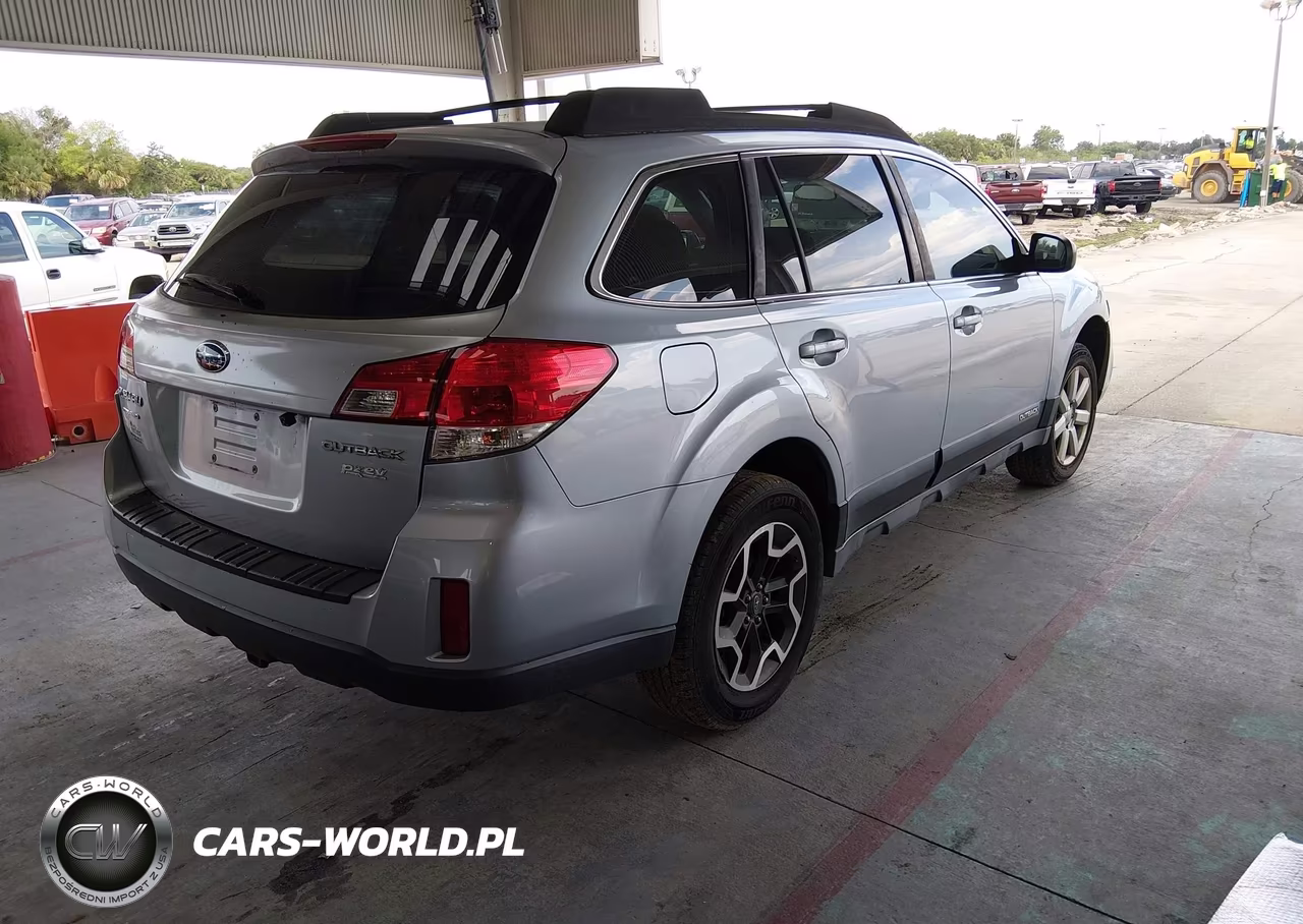 2014 Subaru Outback 2.5I VIN:4S4BRBAC2E1212835 - 4