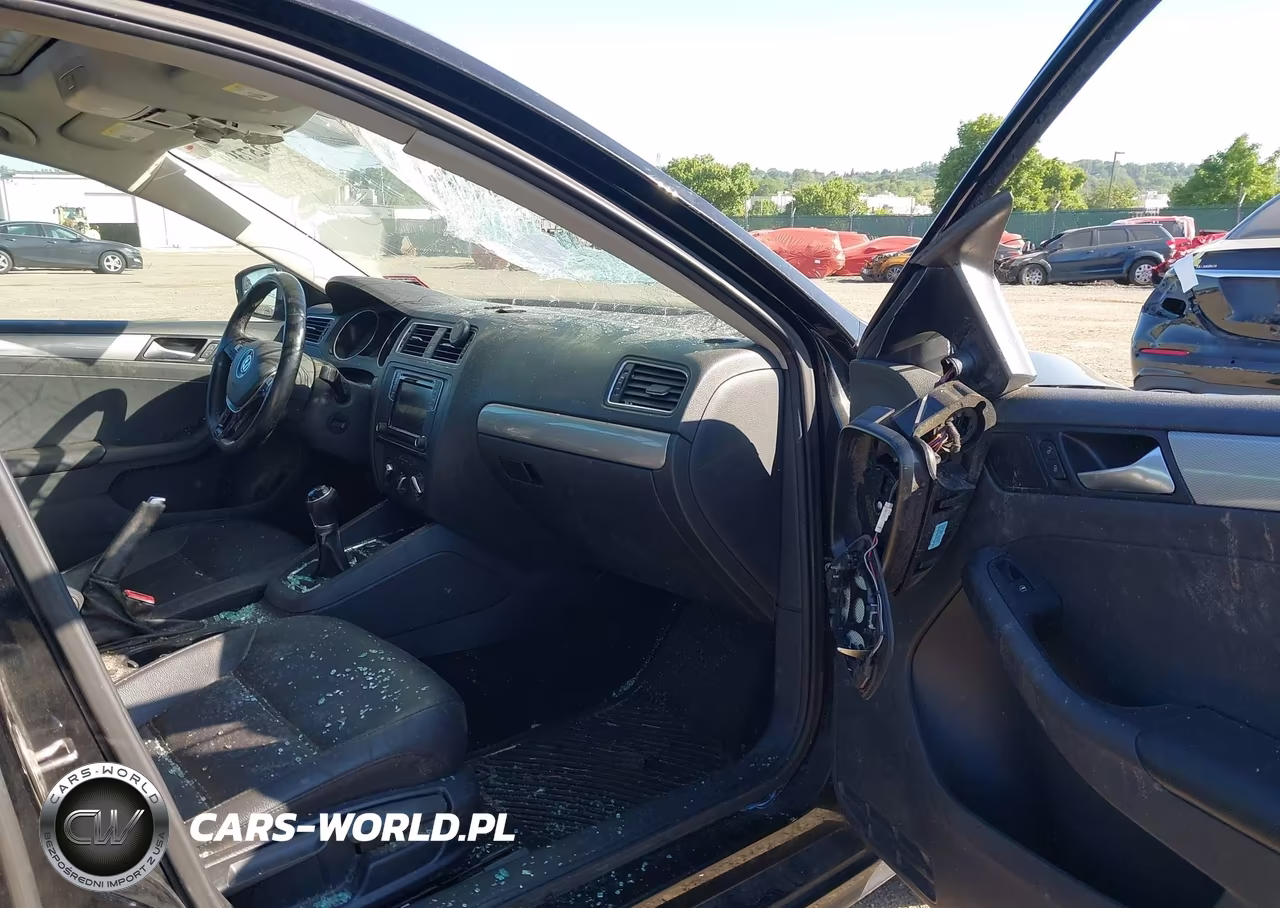 2017 Volkswagen Jetta 1.4T Se VIN:3VWB67AJ3HM257733 - 5