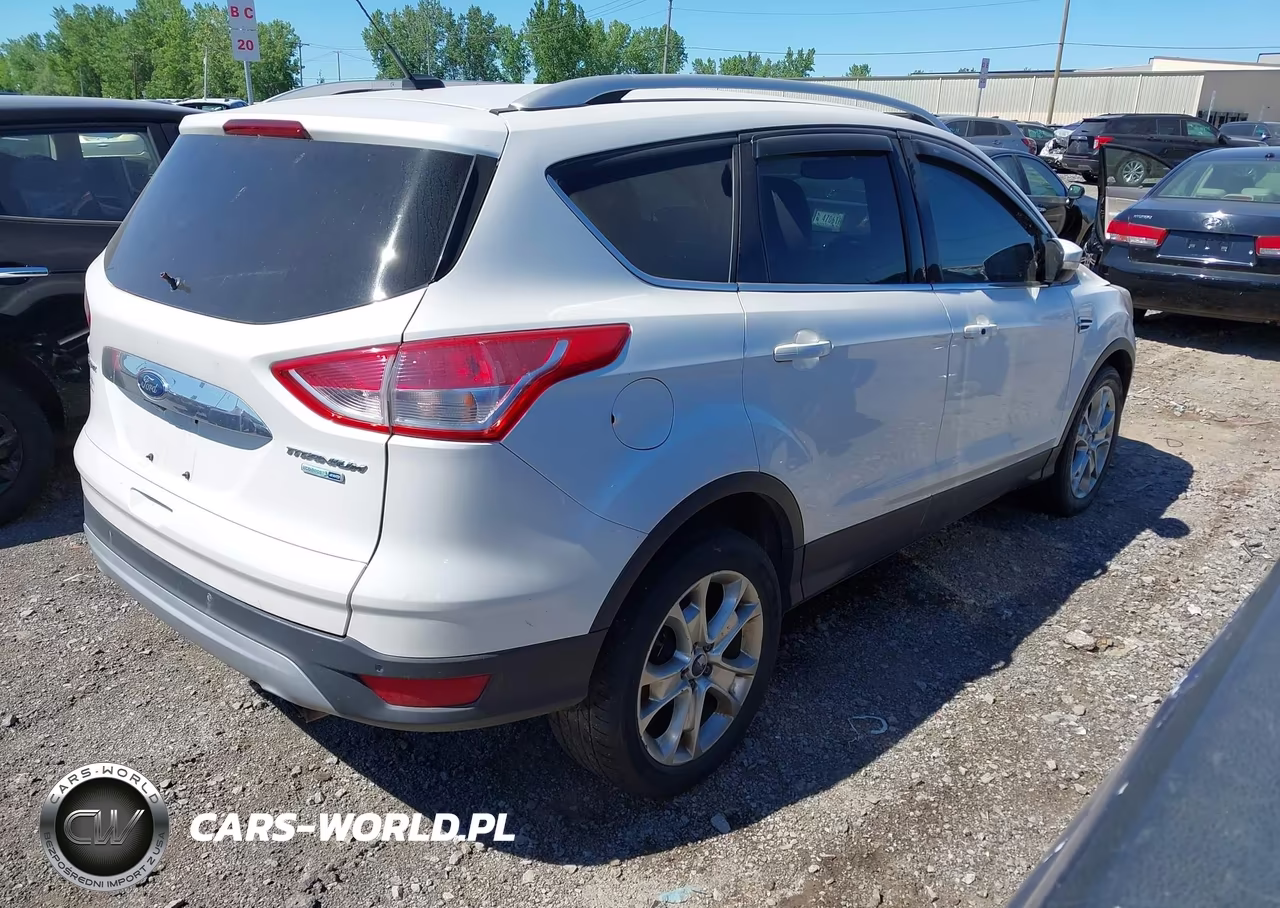 2015 Ford Escape Titanium VIN:1FMCU9J98FUC66706 - 4