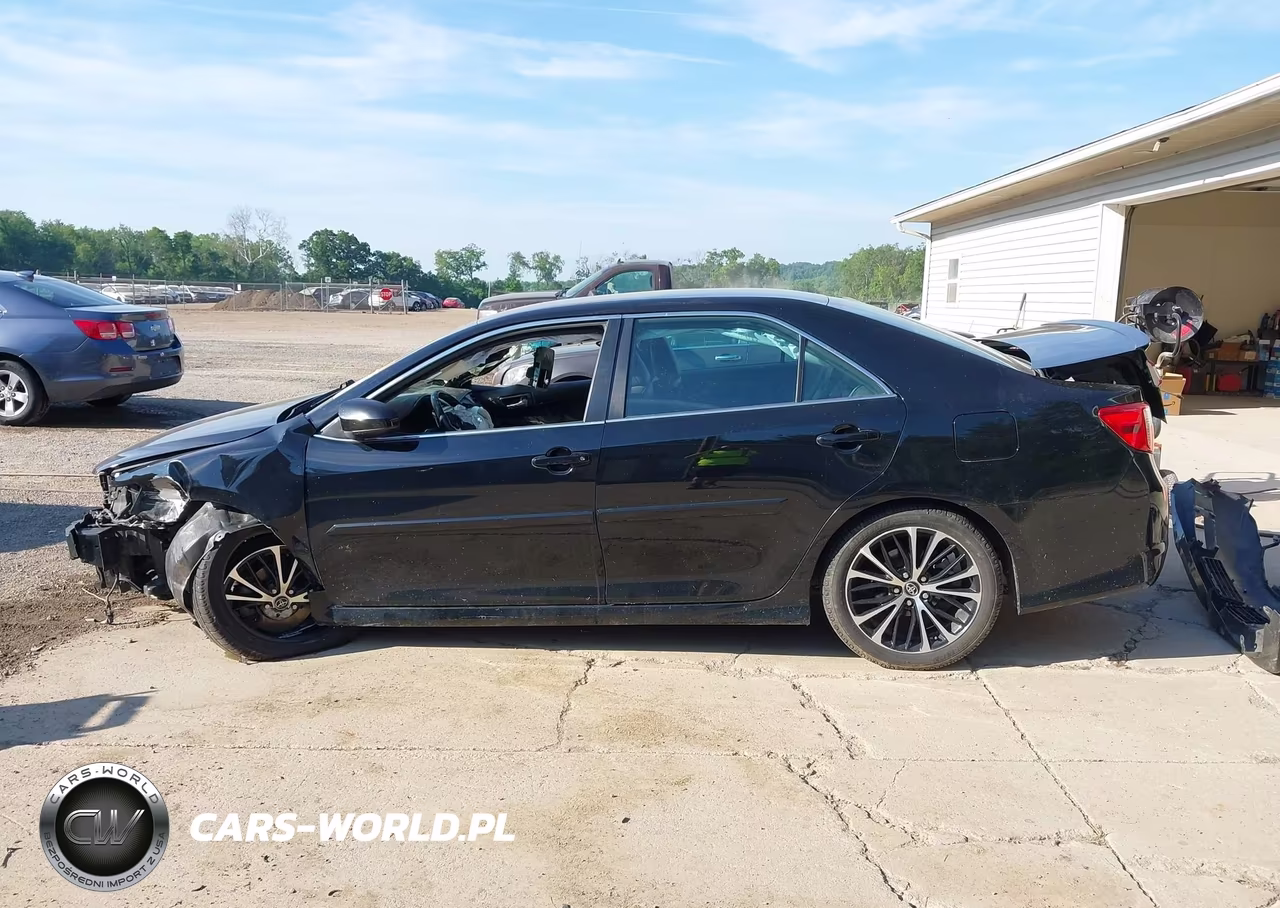 2014 Toyota Camry Se VIN:4T1BF1FK9EU413388 - 15