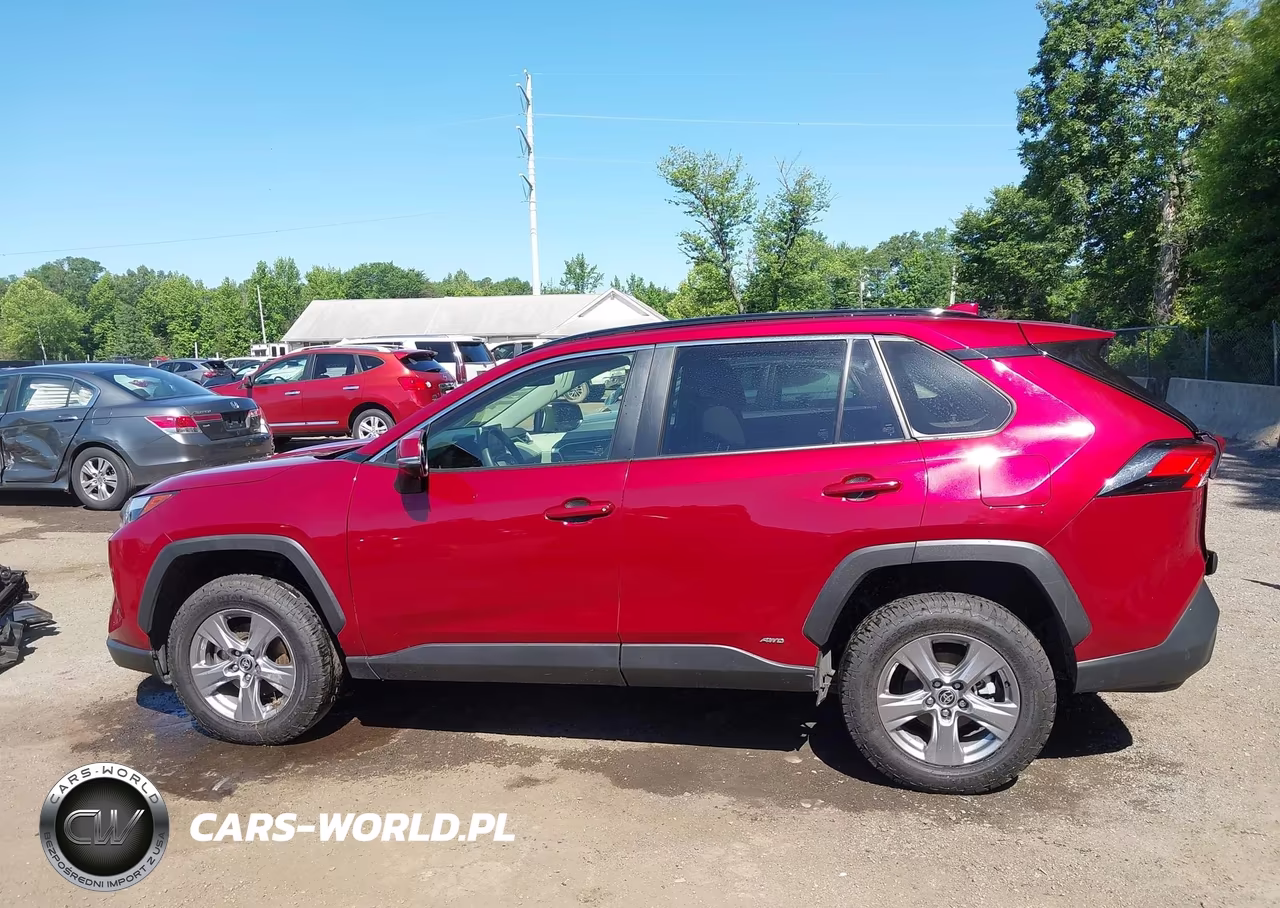 2024 Toyota Rav4 Hybrid Xle VIN:JTMRWRFV1RD237910 - 14