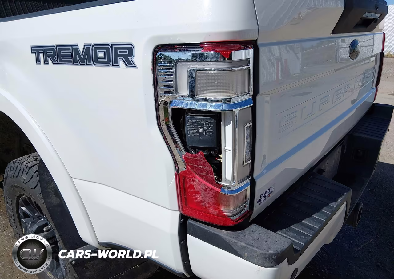 2022 Ford F-350 Lariat VIN:1FT8W3BTXNEF69068 - 14