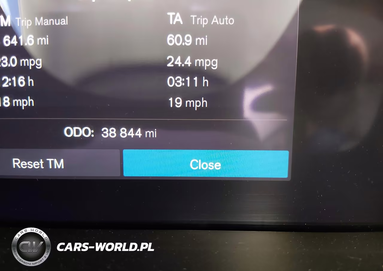 2022 Volvo Xc60 B5 Momentum VIN:YV4L12RK3N1946957 - 15