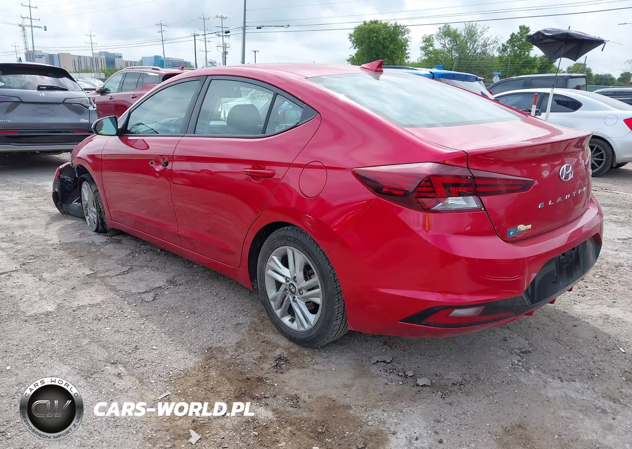 2020 Hyundai Elantra Sel VIN:5NPD84LF2LH579579 - 3
