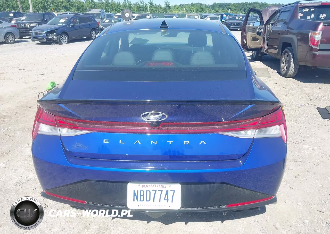 2023 Hyundai Elantra N Line VIN:KMHLR4AF0PU489611 - 17