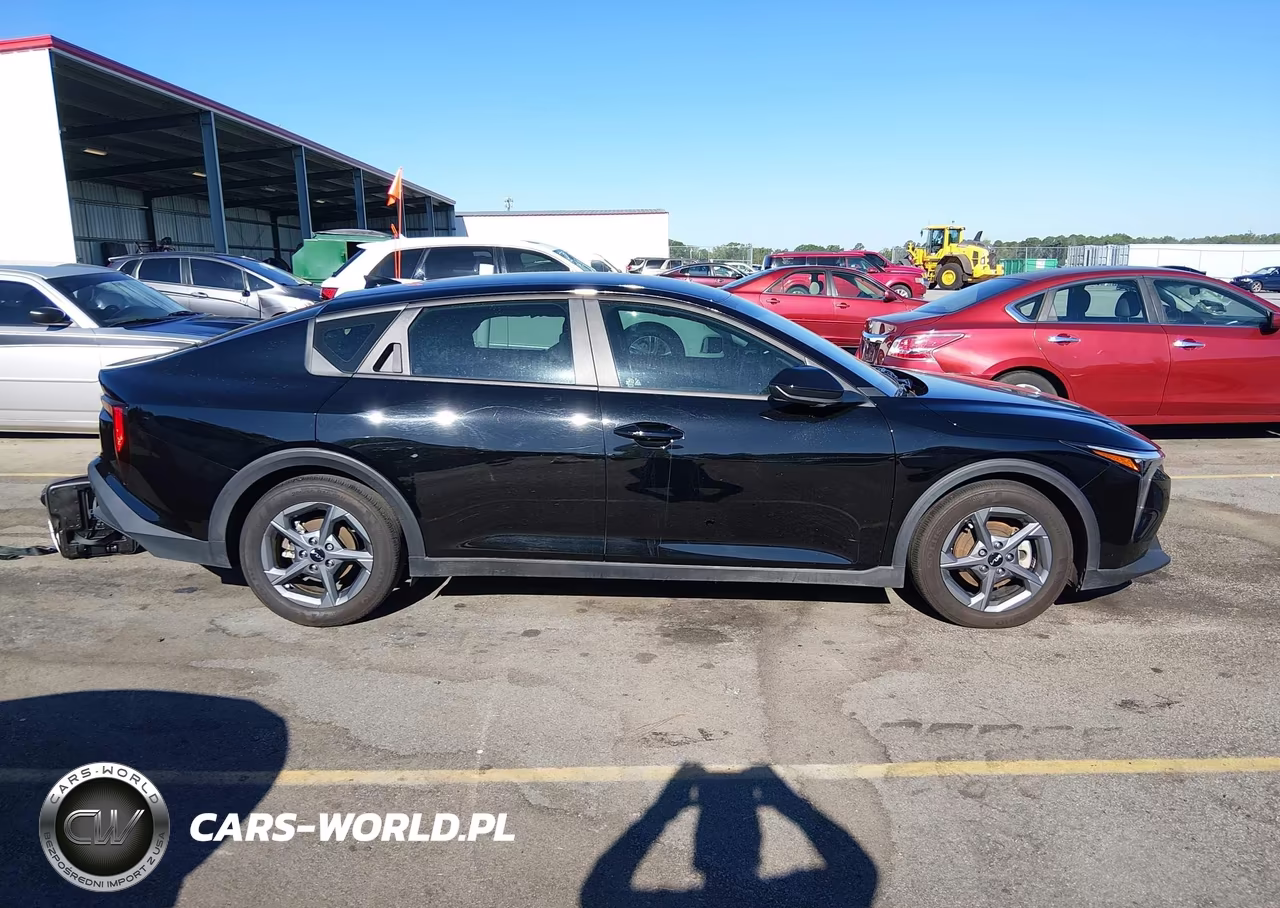 2025 Kia K4 Lxs VIN:3KPFT4DE4SE120991 - 13