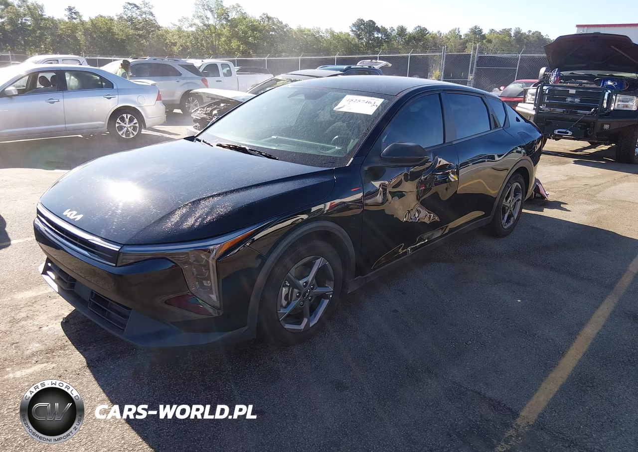 2025 Kia K4 Lxs VIN:3KPFT4DE4SE120991 - 2