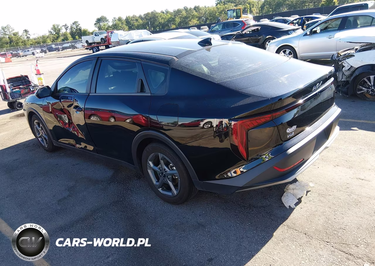 2025 Kia K4 Lxs VIN:3KPFT4DE4SE120991 - 3