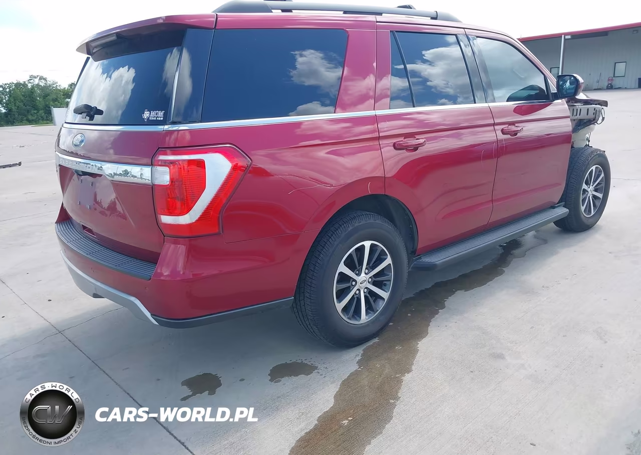 2018 Ford Expedition Xlt VIN:1FMJU1HT9JEA33608 - 4