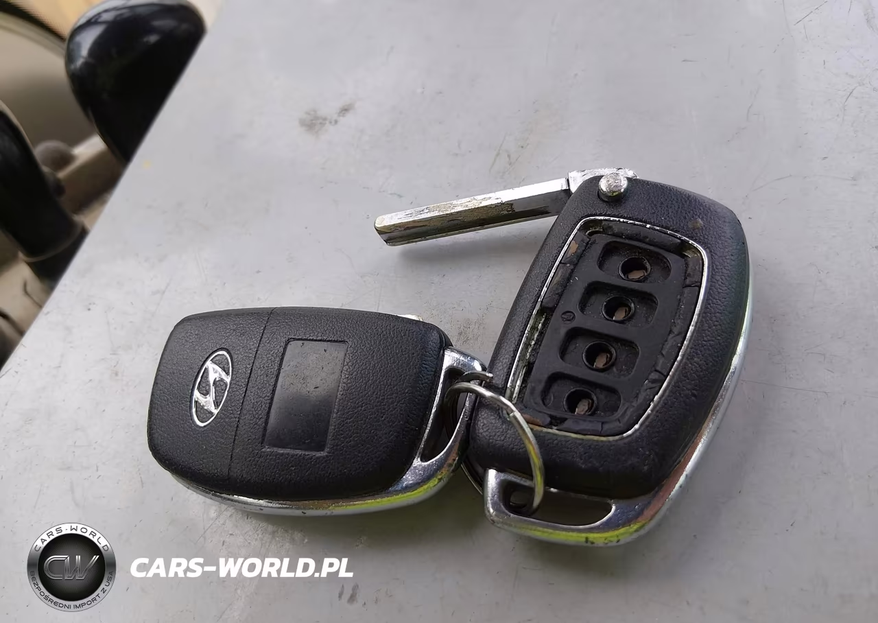 2016 Hyundai Santa Fe Se VIN:KM8SMDHF5GU162718 - 11
