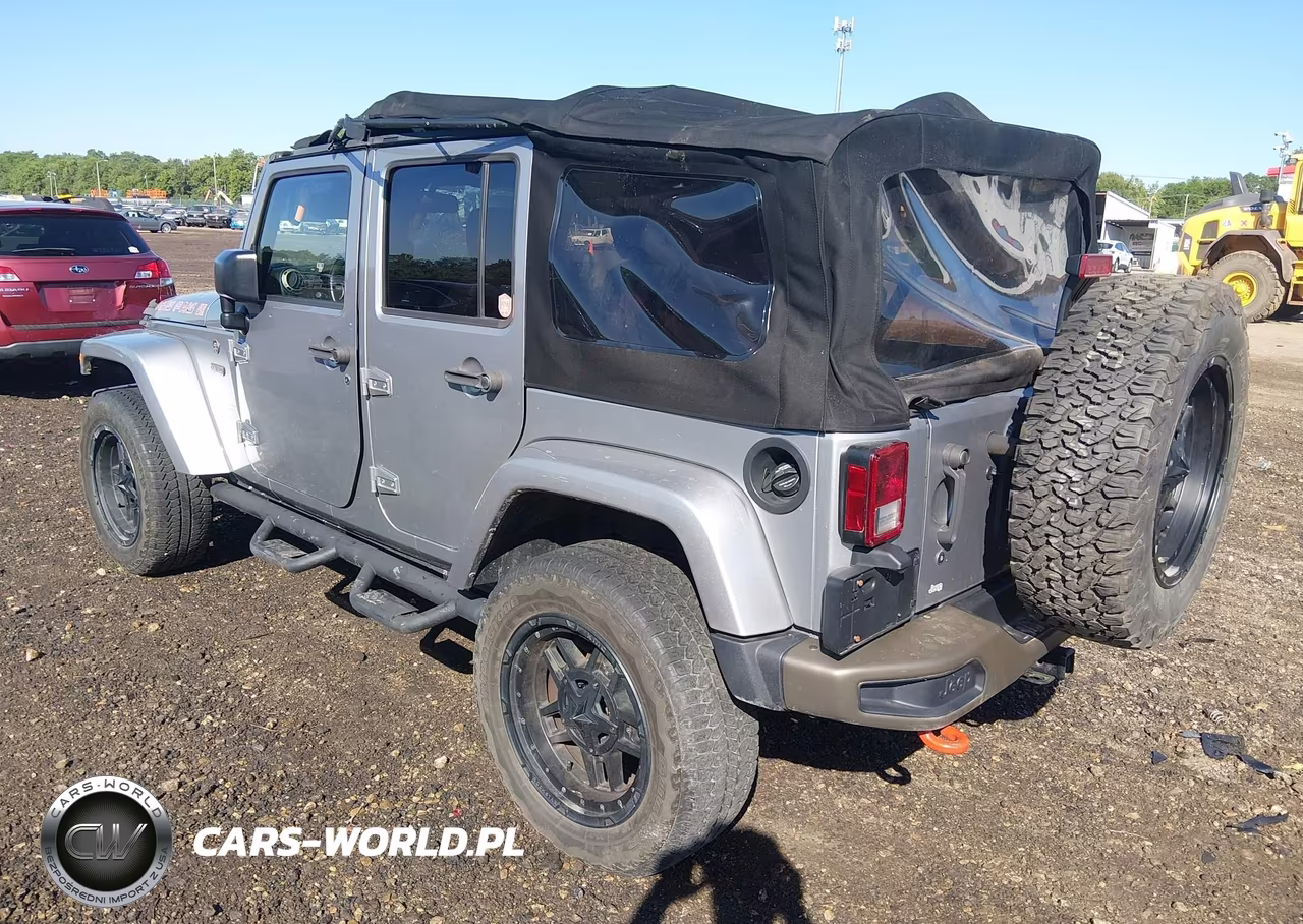 2017 Jeep Wrangler Unlimited 75Th Anniversary Edition 4X4 VIN:1C4BJWEG1HL561185 - 3